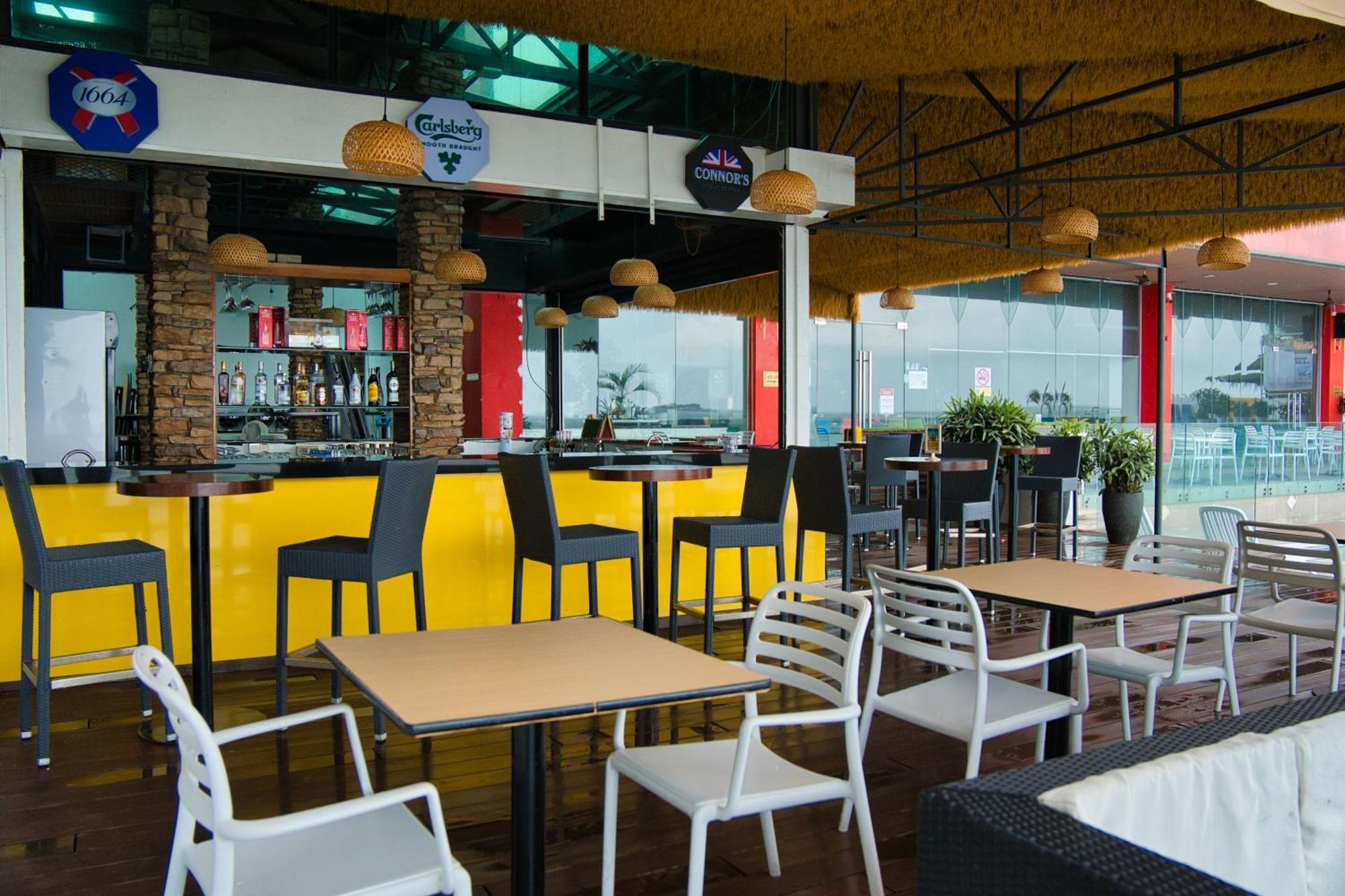 Hotel Sentral Seaview @ ​Beachfront Tanjung Bungah  Εξωτερικό φωτογραφία