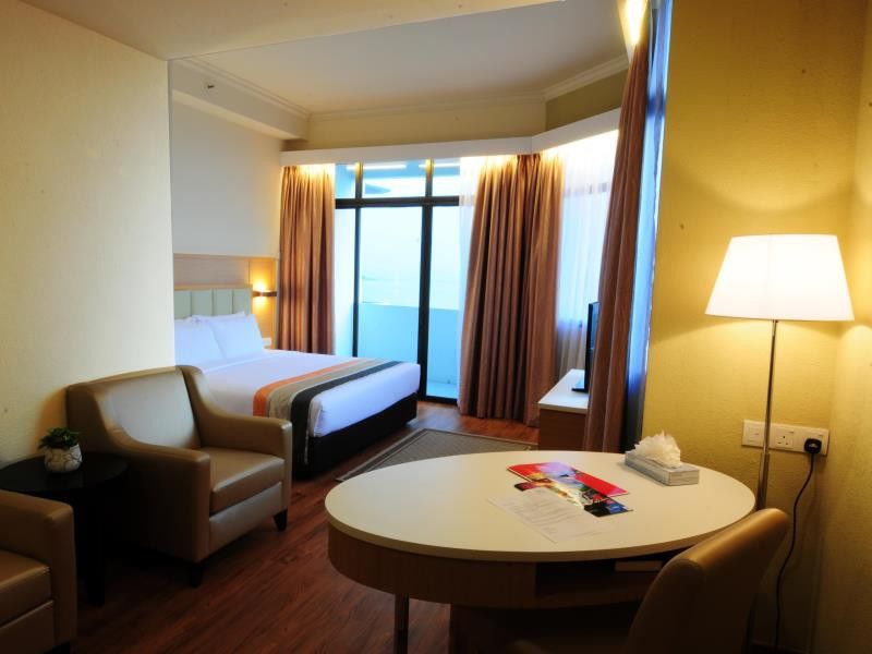 Hotel Sentral Seaview @ ​Beachfront Tanjung Bungah  Εξωτερικό φωτογραφία